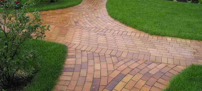 Что лучше клинкерная брусчатка или тротуарная керамогранитная плитка