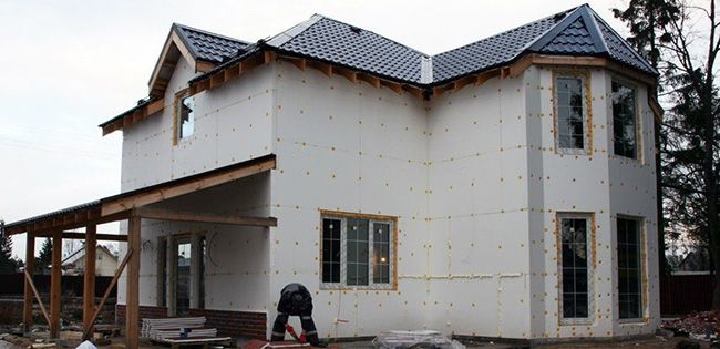 Утепление газобетона пенополистиролом является экономически выгодным