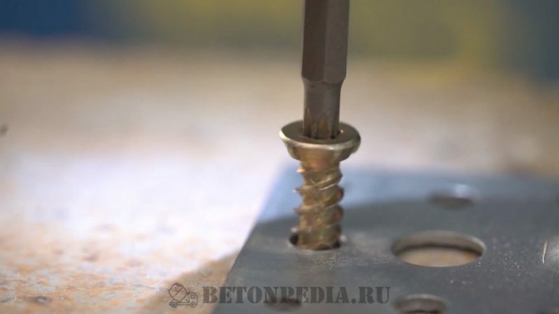 Как закрутить нагель по бетону