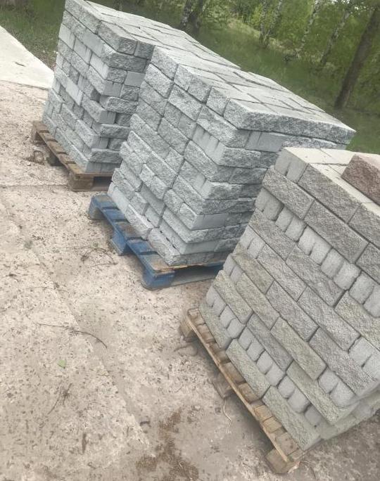 хранение кирпича из бетона